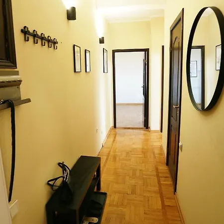 Apartament Garden *